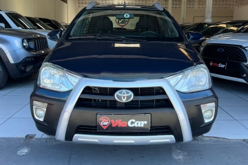 ETIOS CROSS