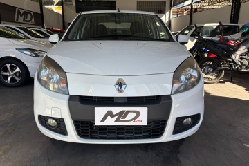 SANDERO