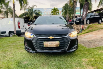 Onix Hatch Lt