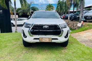 Hilux CD SRX 4x4
