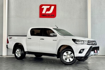 HILUX