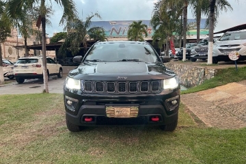 Compass Trailhawk